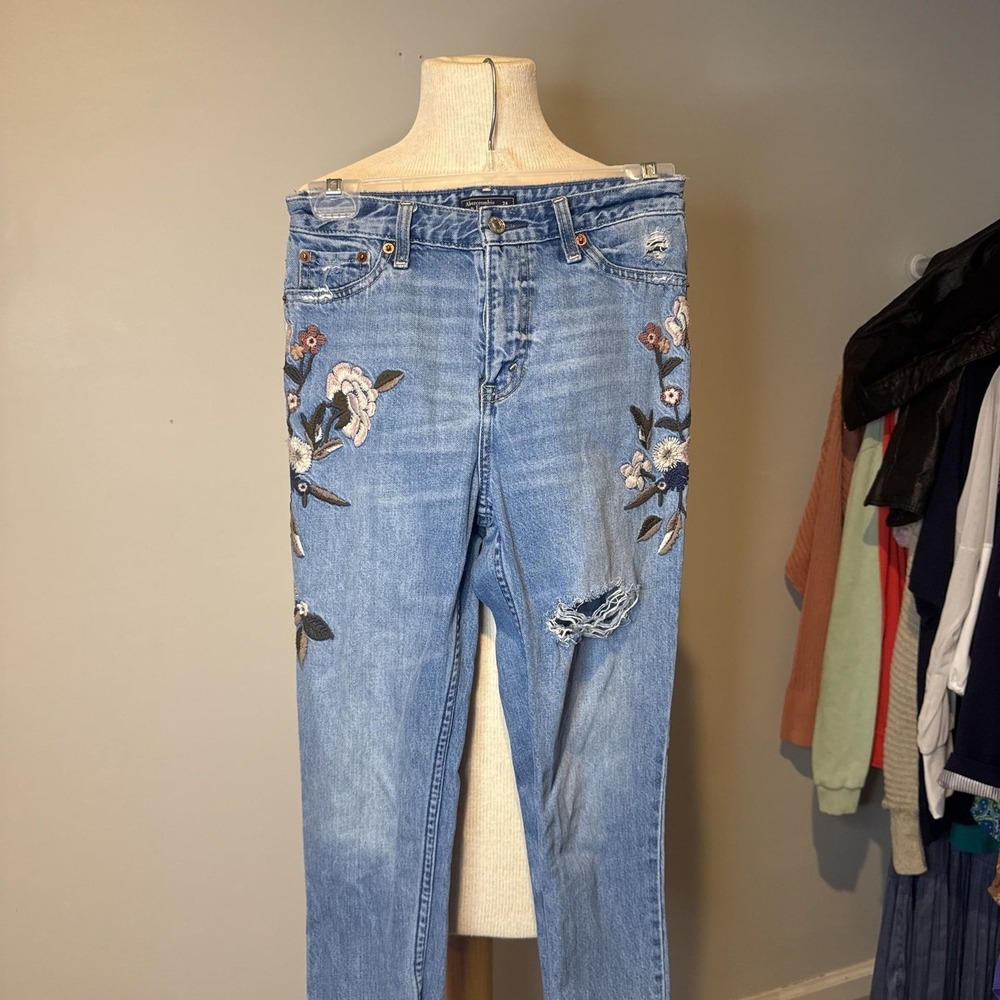 Abercrombie & Fitch Annie High Rise Girlfriend Jeans with Floral Embroidery